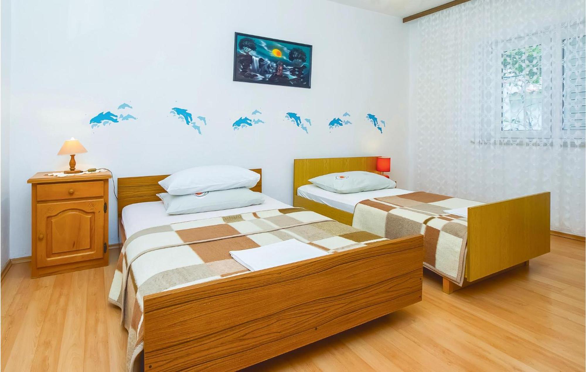 Beautiful Apartment In Omis With Wifi Extérieur photo