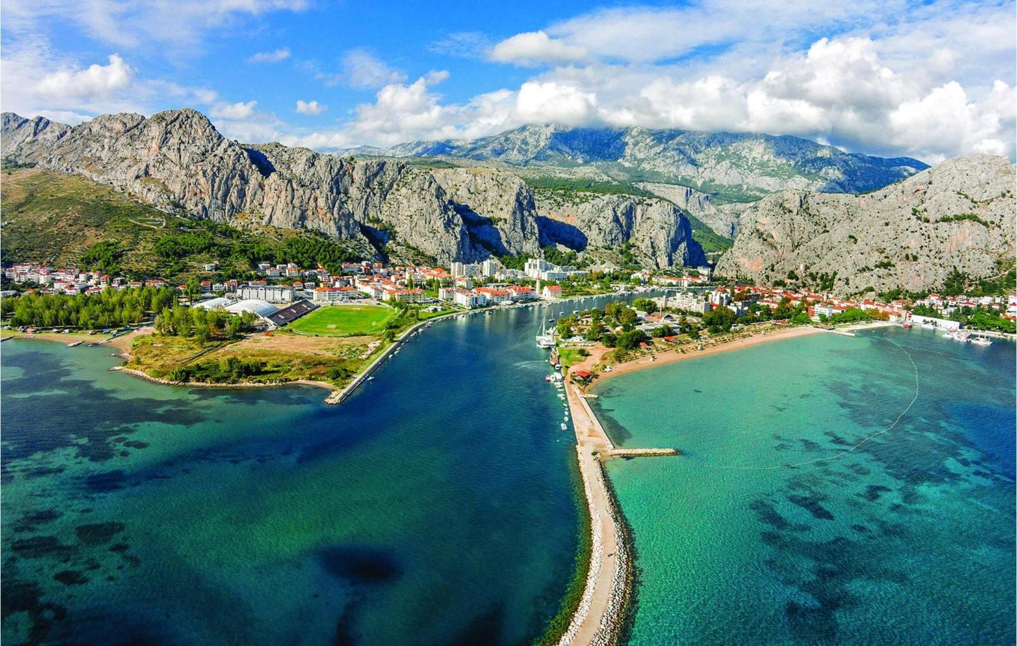 Beautiful Apartment In Omis With Wifi Extérieur photo
